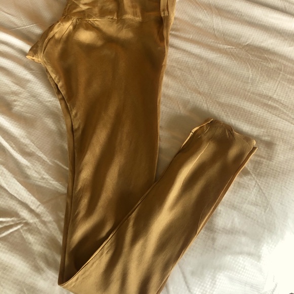 Pakistani/ Indian Salwar Anarkali Chudidar Saree - Picture 13 of 13